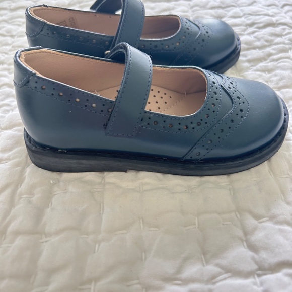 Elephantito NWOT Dress Shoes in Navy Blue - Picture 3 of 4